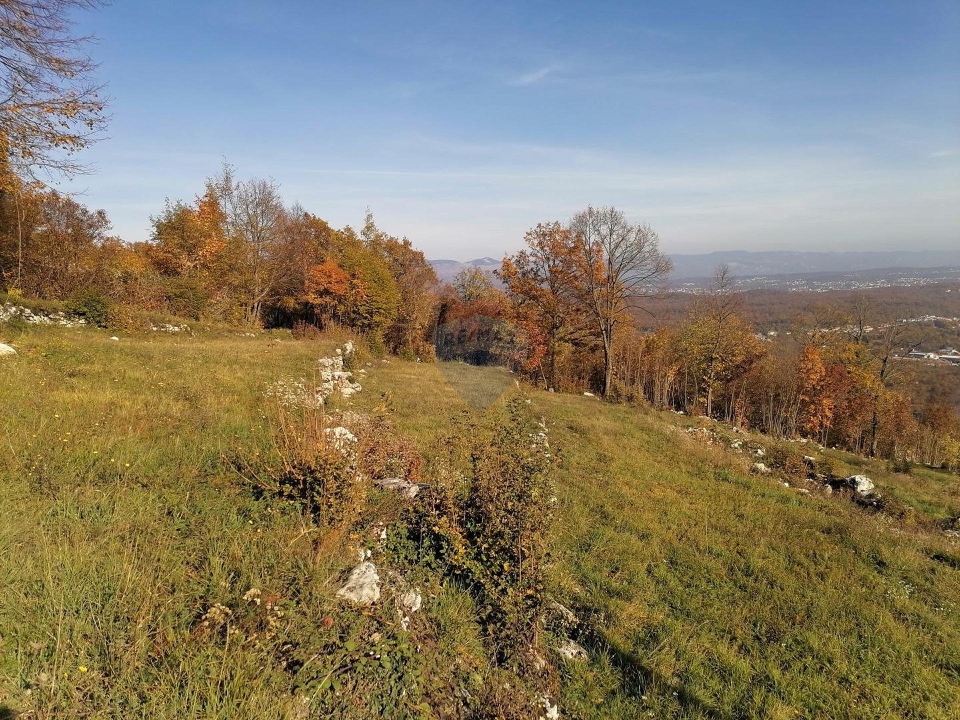 Terre dans Kučeli, Primorsko-goranska županija 12034701