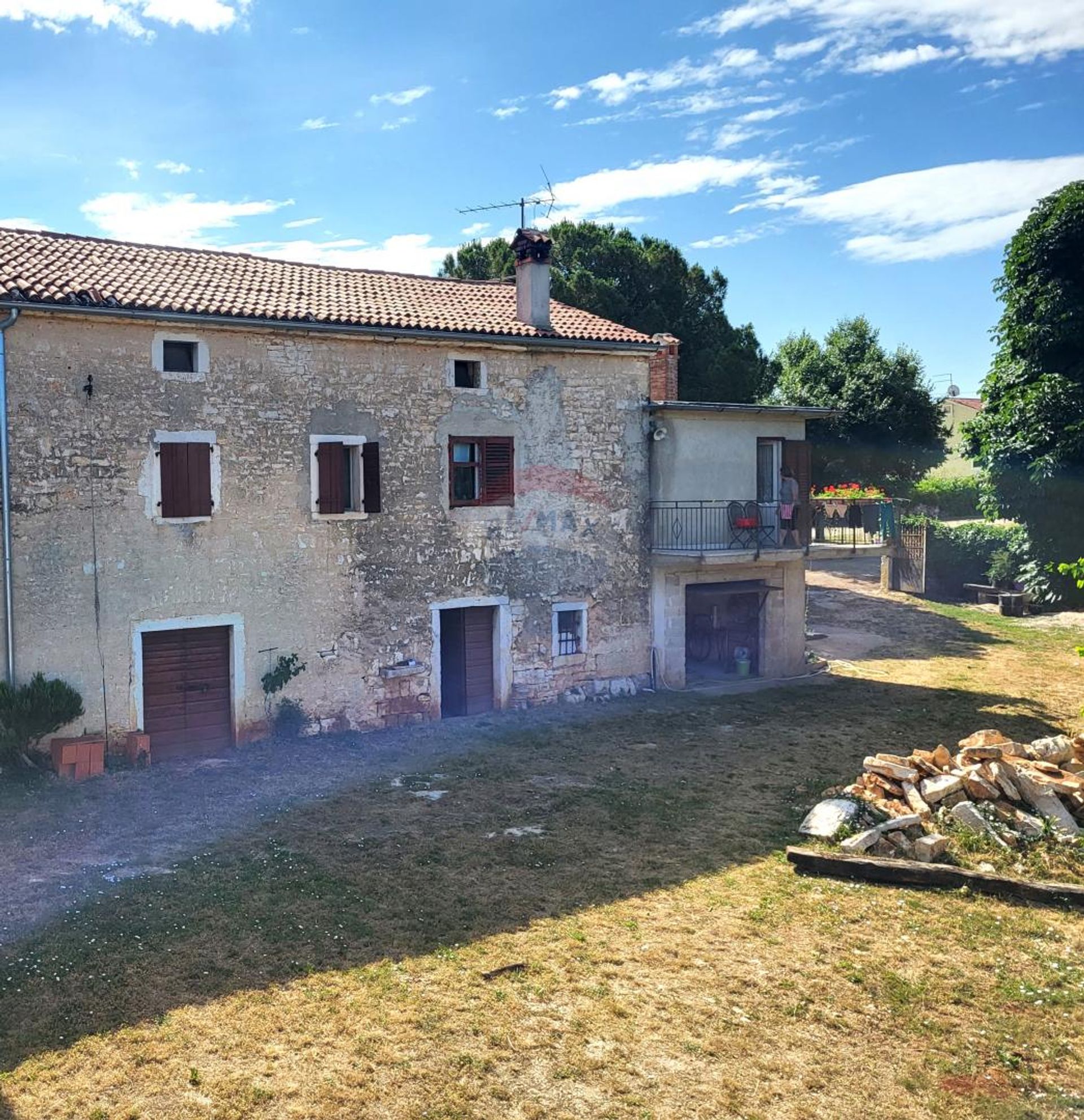 بيت في Sveti Lovreč, Istarska županija 12035063