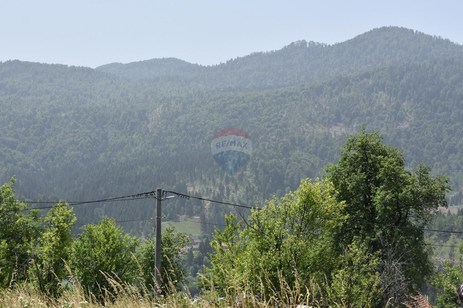 Tierra en Brod Moravice, Primorsko-Goranska Županija 12035085