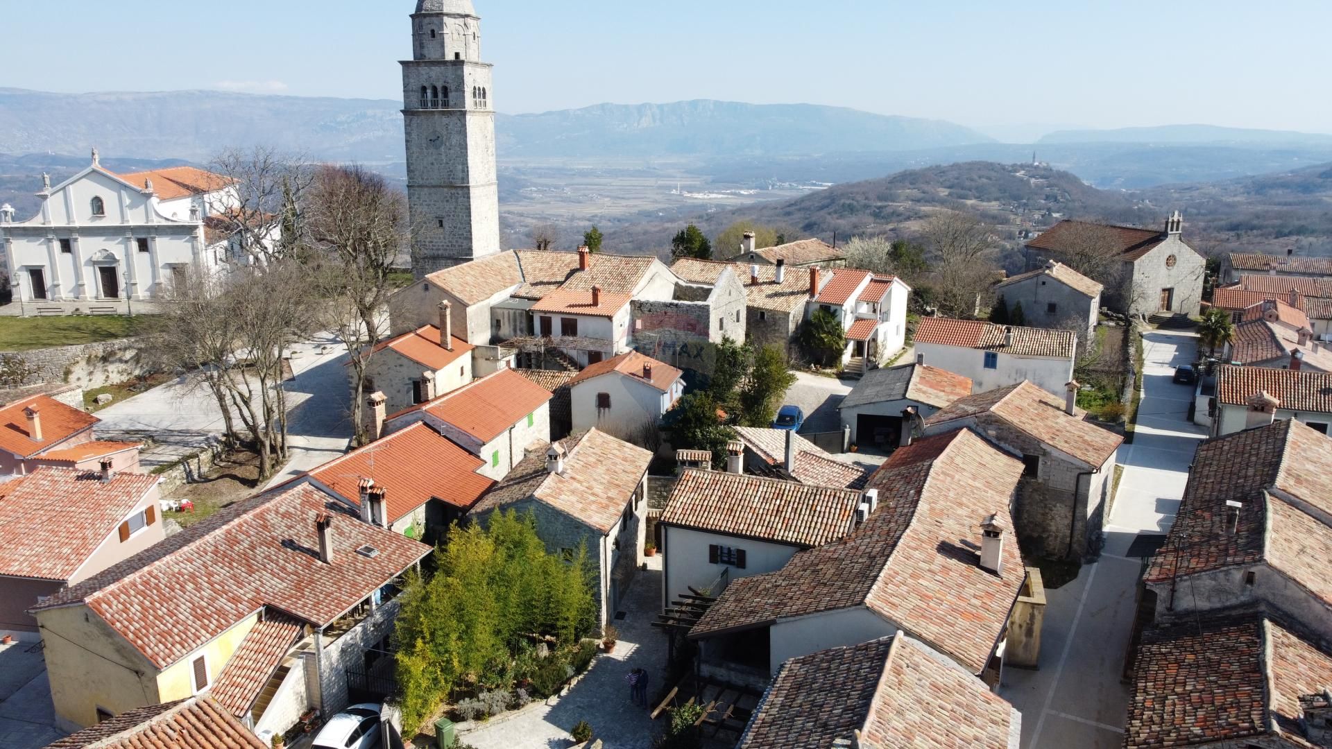 casa en Gračišće, Istarska županija 12035361