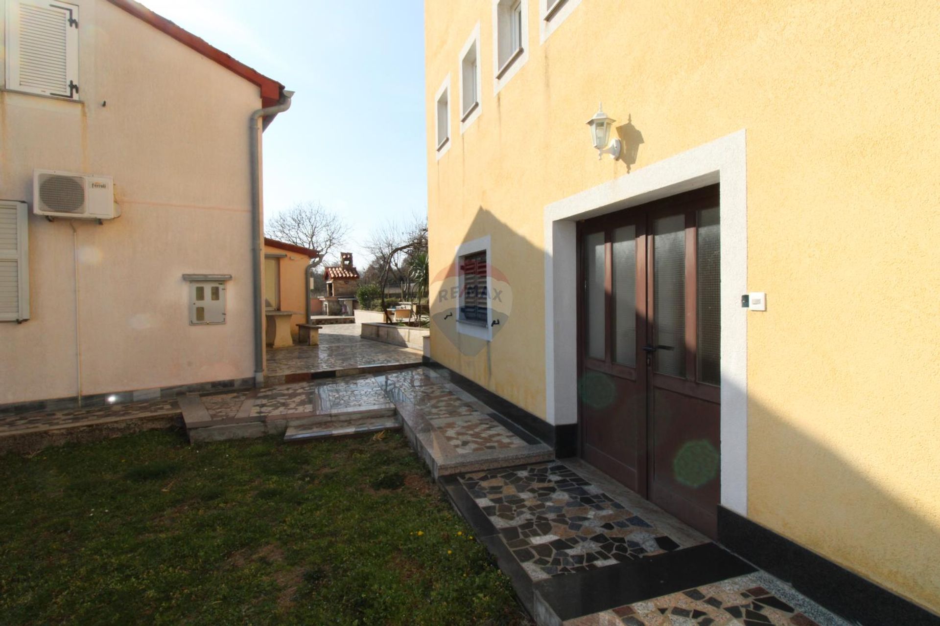 rumah dalam Rovinj, Istarska županija 12035369