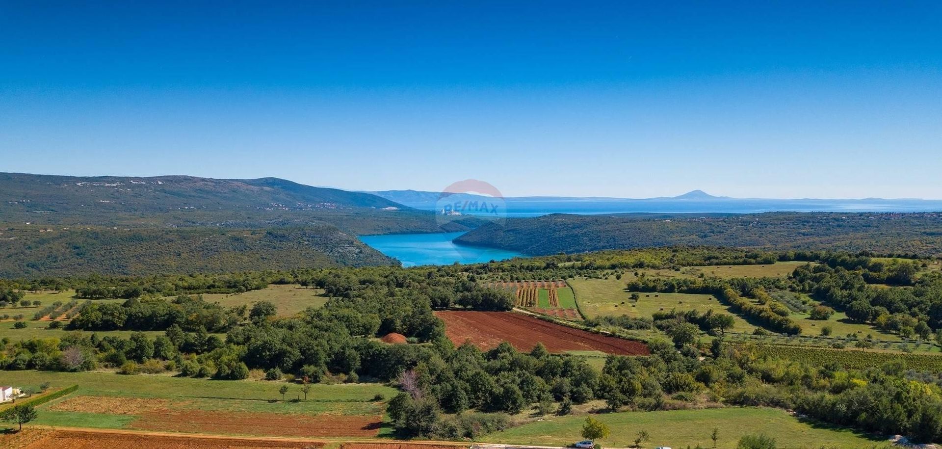 Land im Barban, Istarska županija 12036120