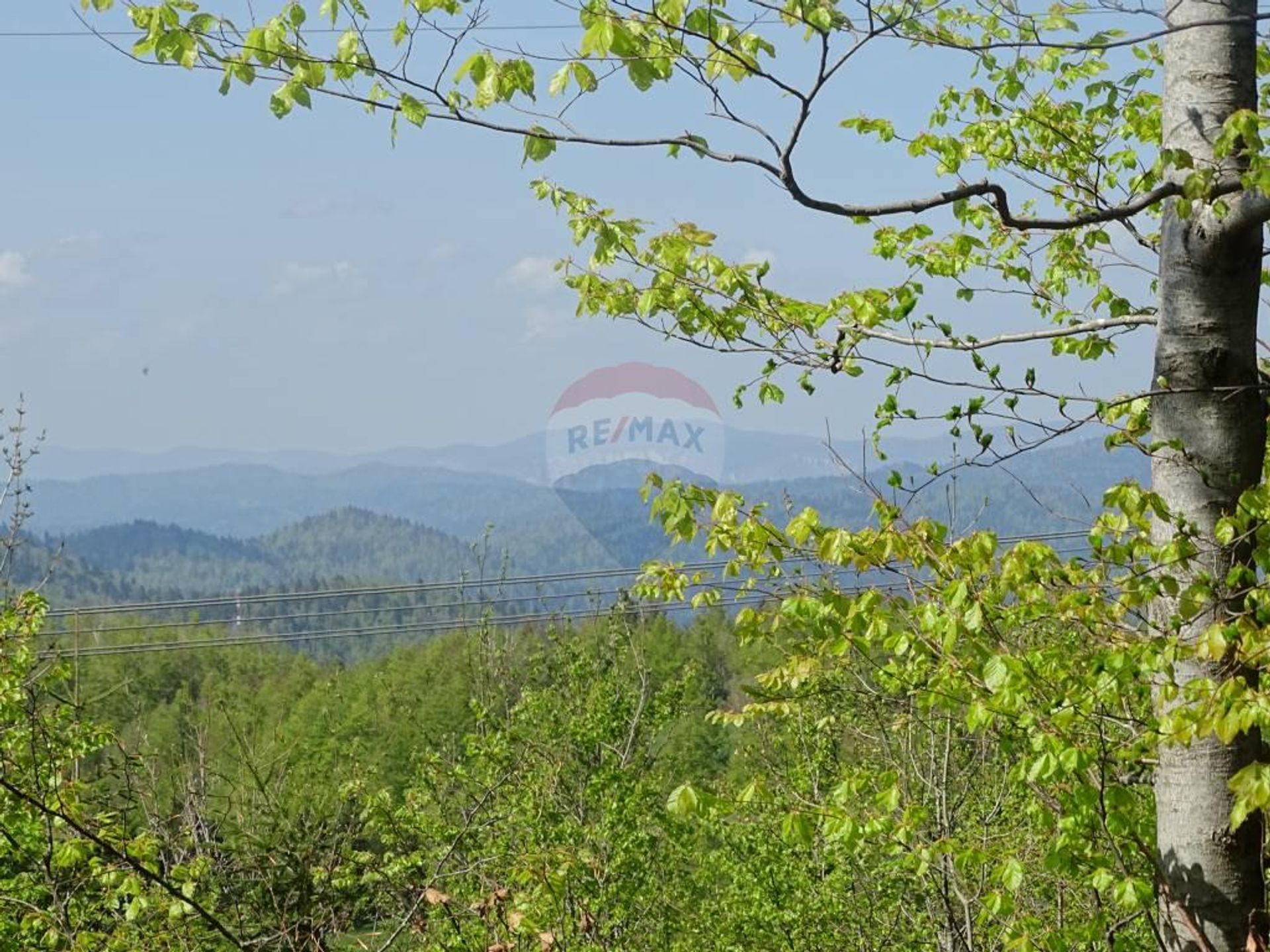 土地 在 Vrata, Primorsko-goranska županija 12036569