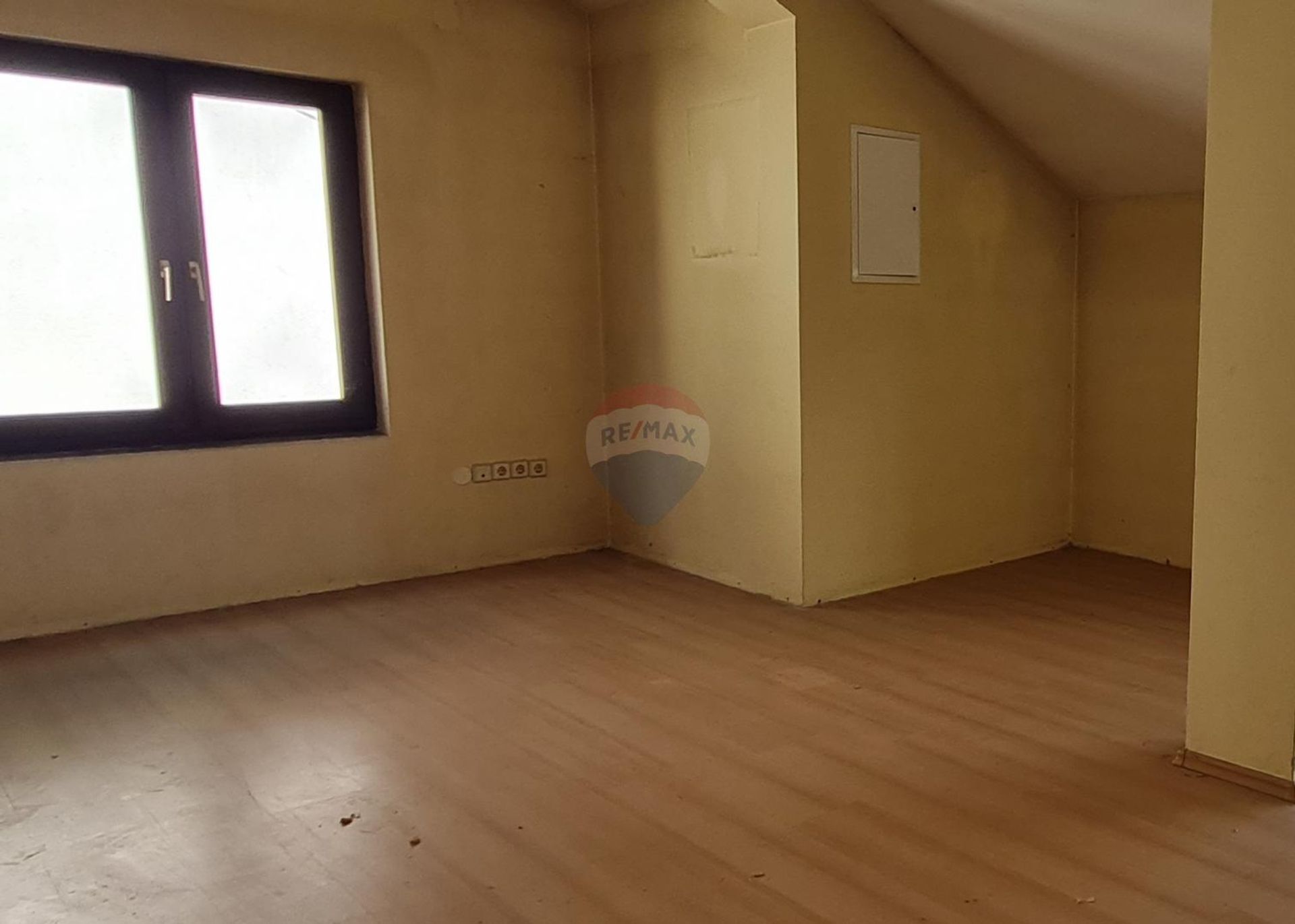 rumah dalam Sesvete, Grad Zagreb 12036577