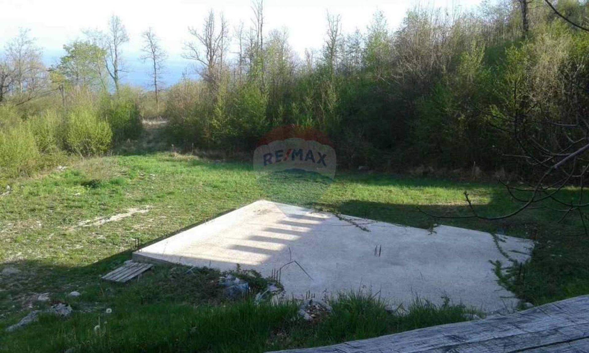 Land in Icici, Primorsko-Goranska Zupanija 12036812