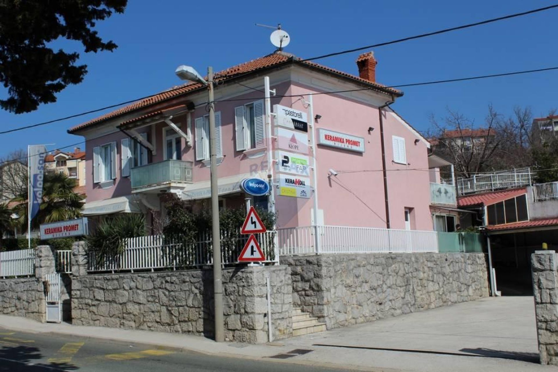 casa no Hosti, Primorsko-Goranska Zupanija 12036830