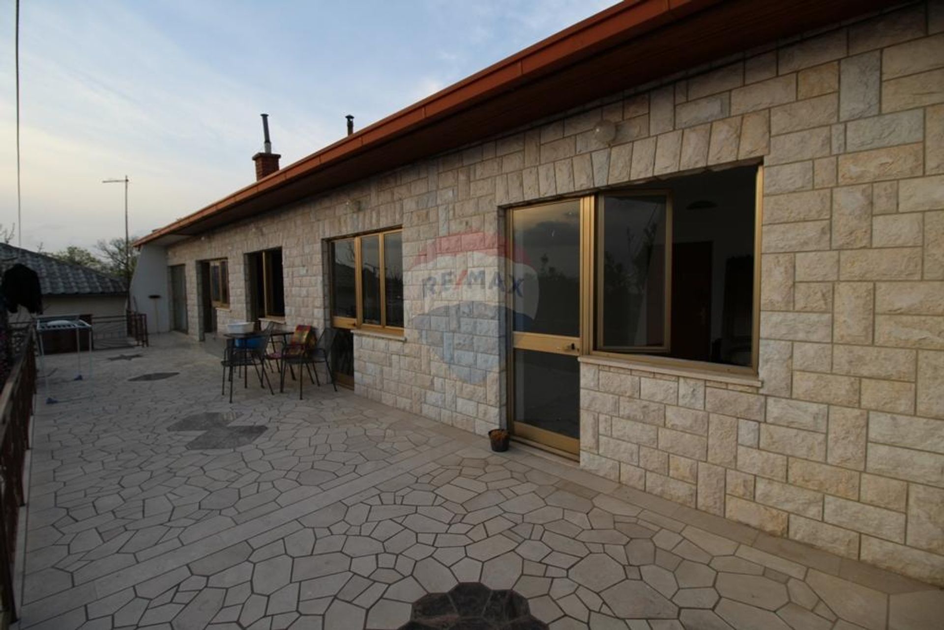 casa en Novi Vinodolski, Primorsko-goranska županija 12036901