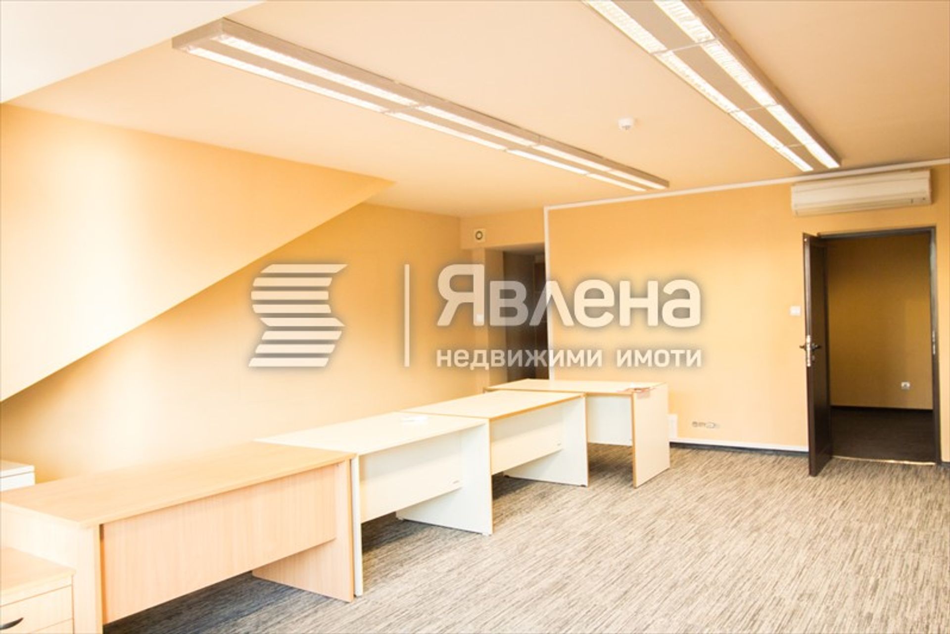 Pejabat dalam Sofia, Sofia-Grad 12037790