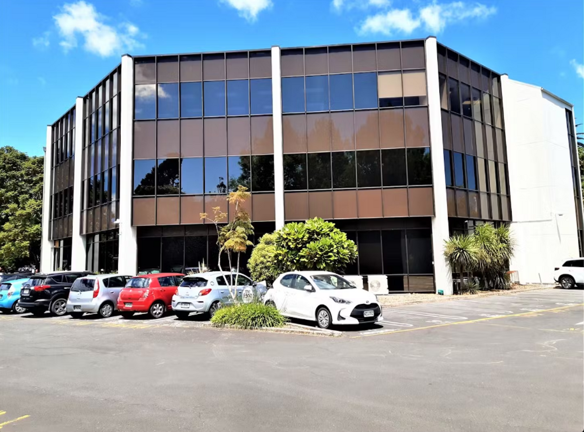 상업 에 Auckland, 6 Alderman Drive 12037803