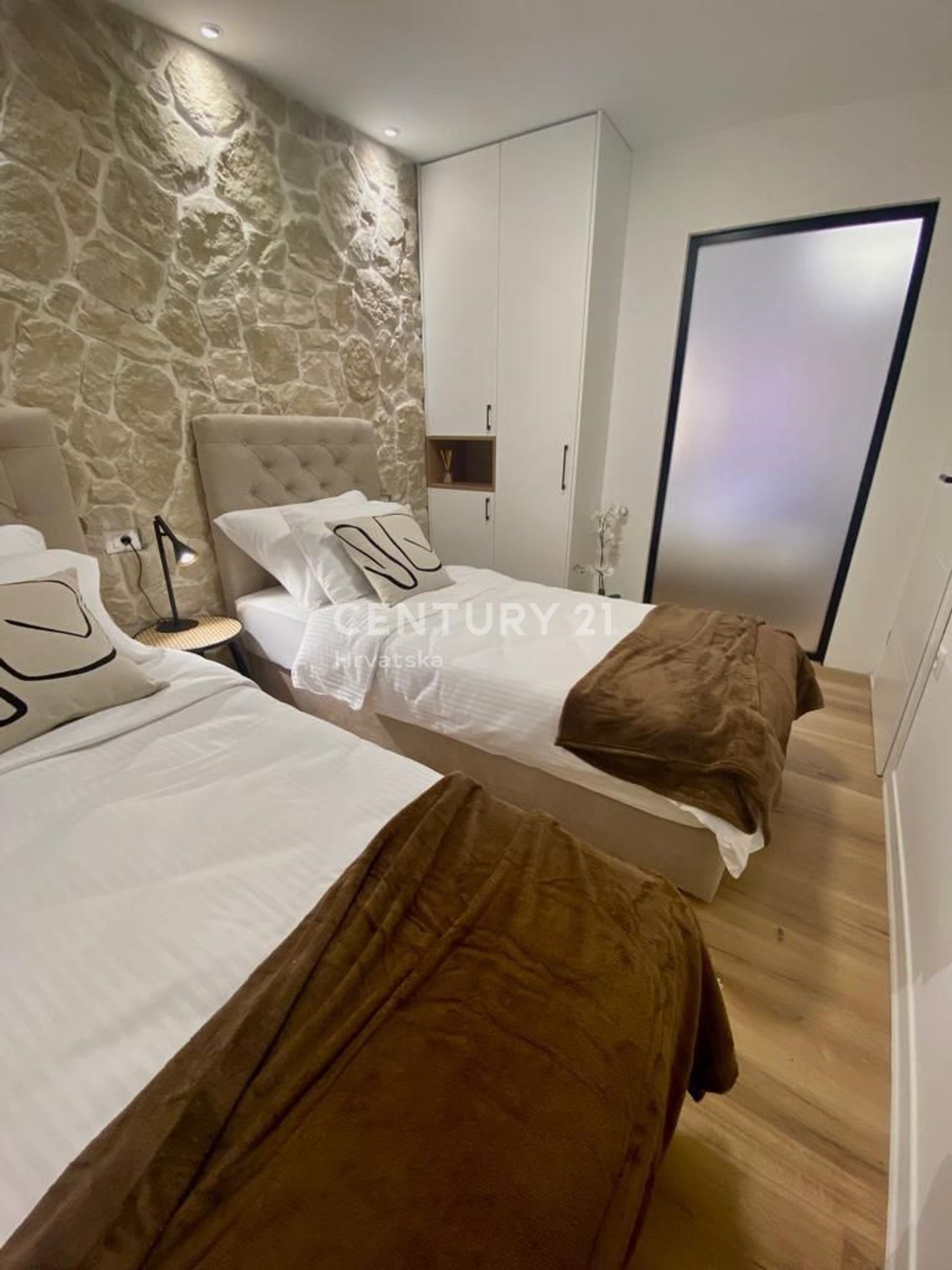 Condominium dans Rovinj, Istria County 12037974