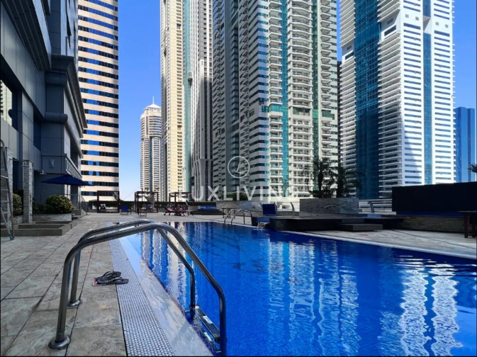 Condominium in Dubai, Dubai 12038426