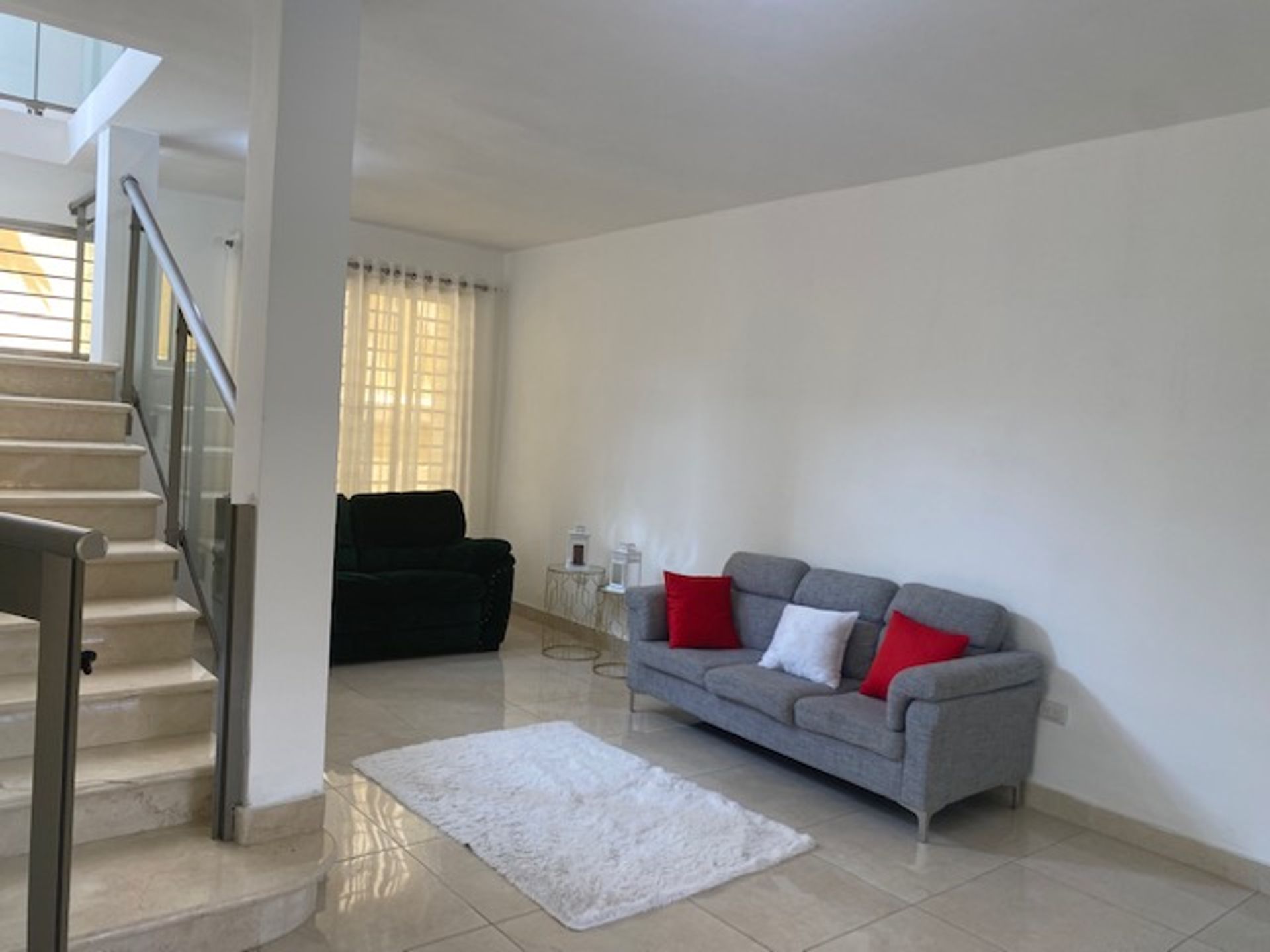 Huis in Ensanche La Esperanza, Ozama 12039352