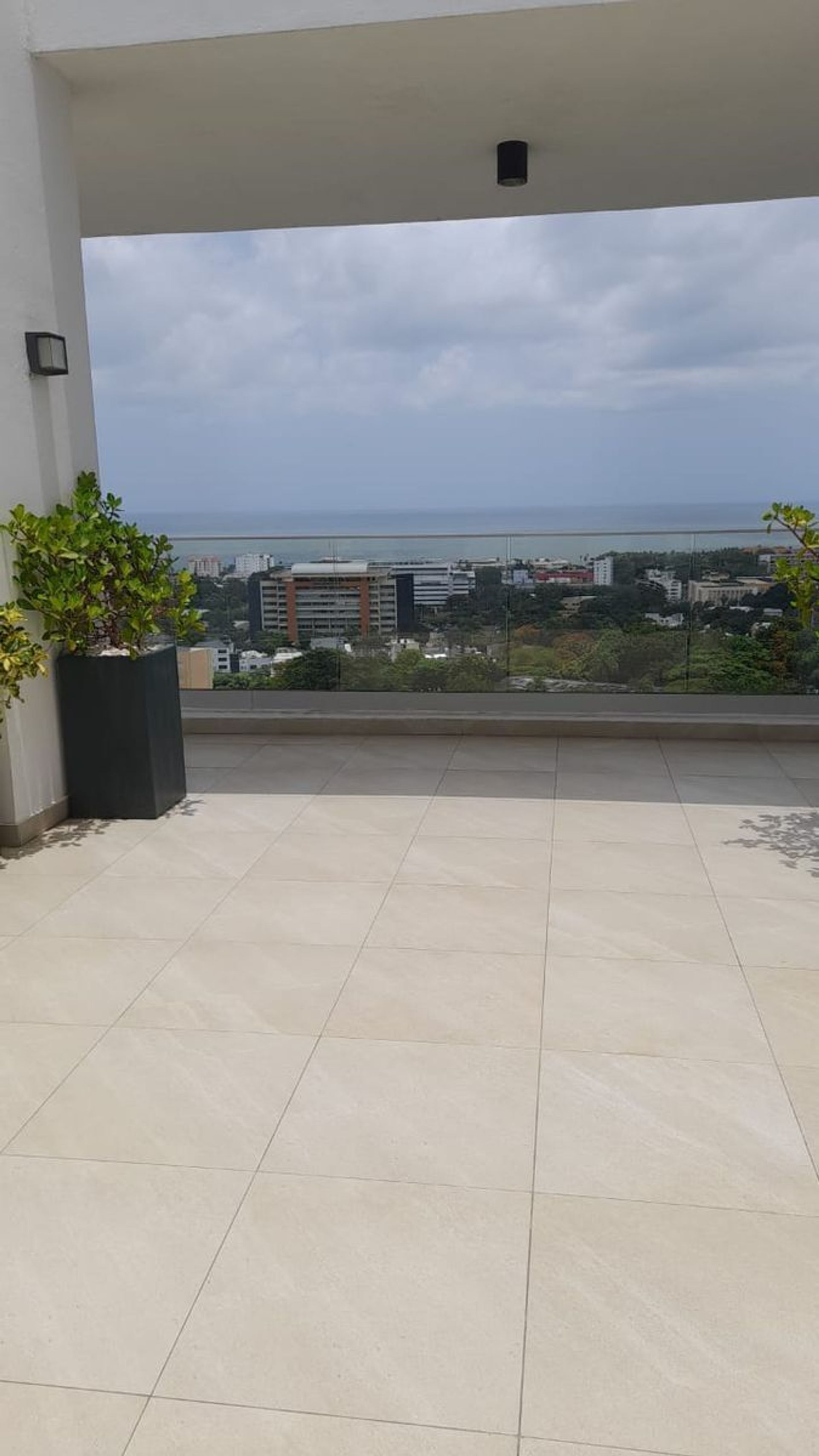 Condominium in Santo Domingo, Distrito Nacional 12040064