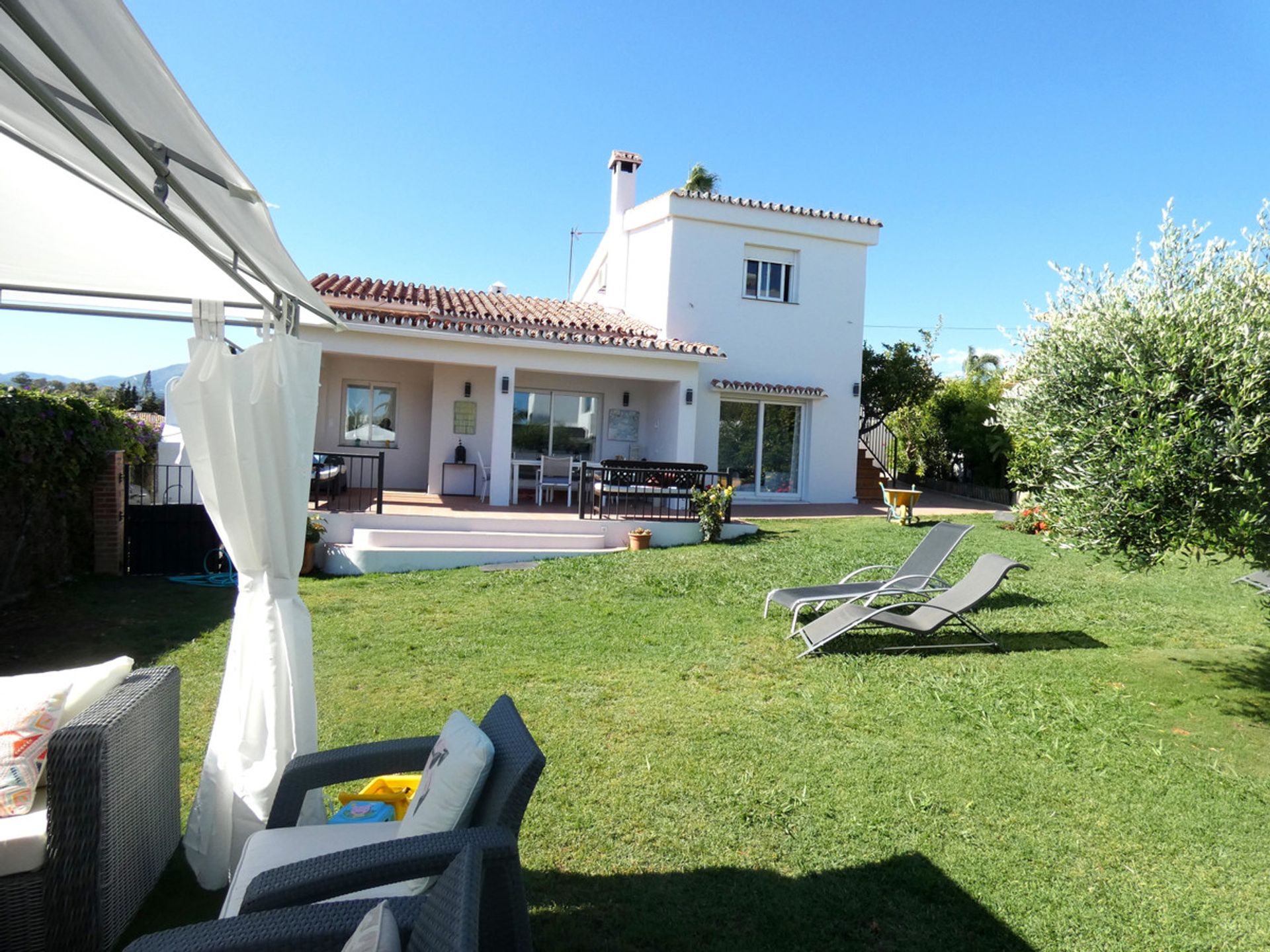 Haus im Marbella, Andalucía 12040461