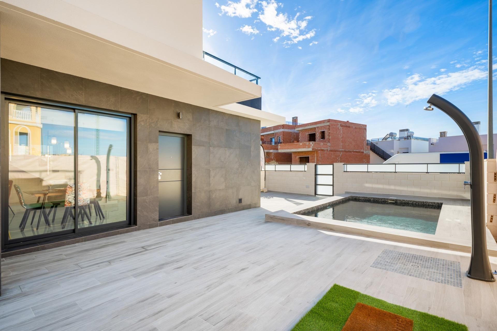 Condominium in Benijofar, Valencia 12041252