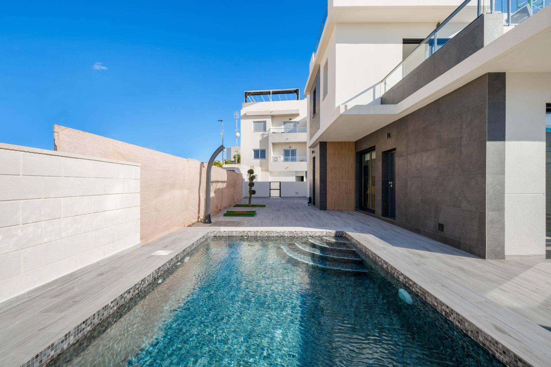 Condominium in Benijofar, Valencia 12041252