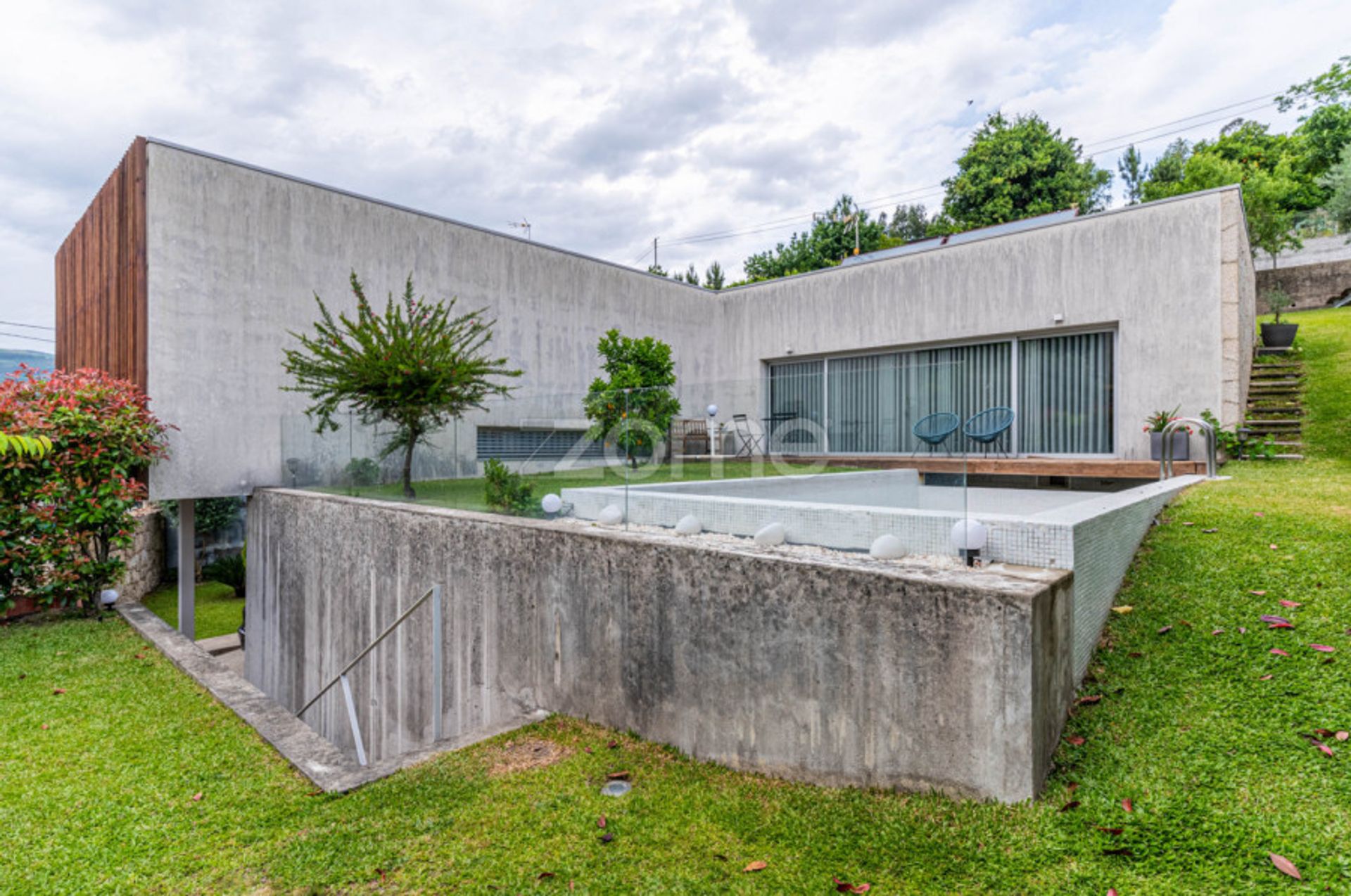 Hus i , Braga 12043399