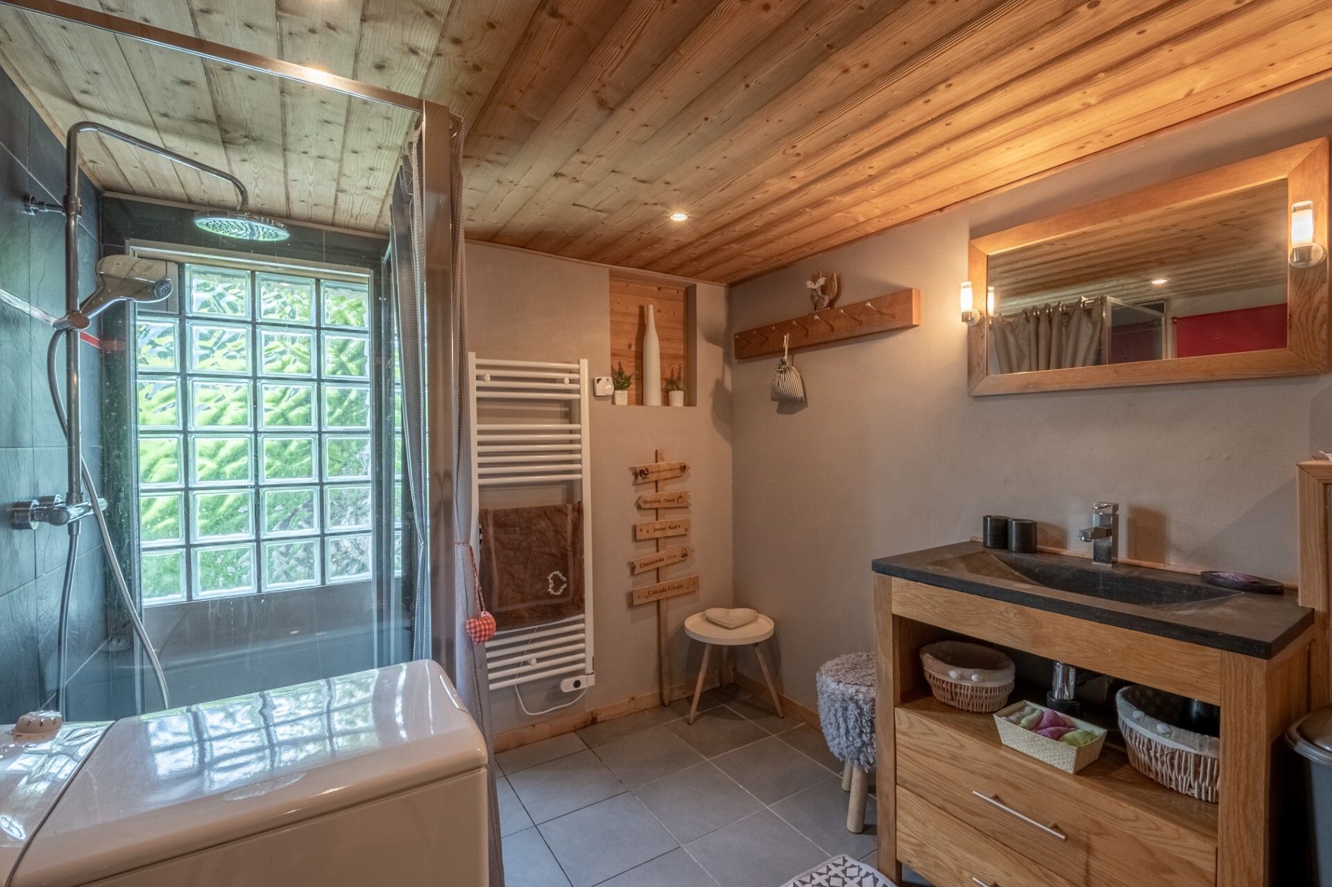 Huis in Les Houches, Auvergne-Rhône-Alpes 12046490