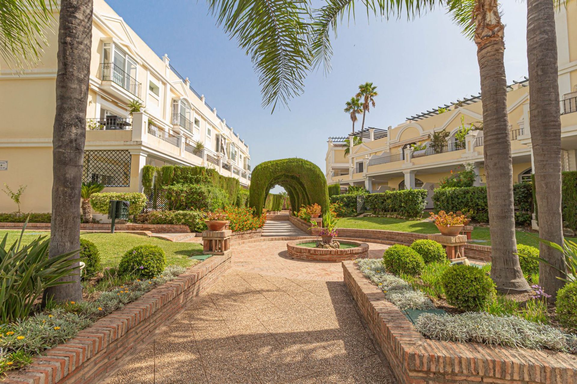 Huis in La Puebla de Cazalla, Andalucía 12046781