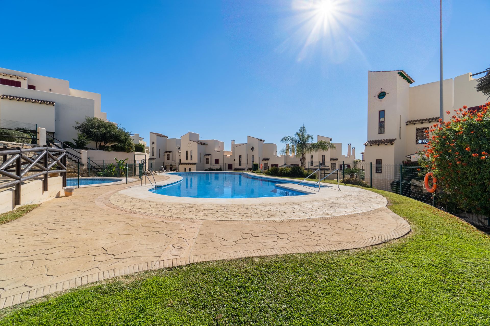 Condominium dans Casares, Andalusia 12047009