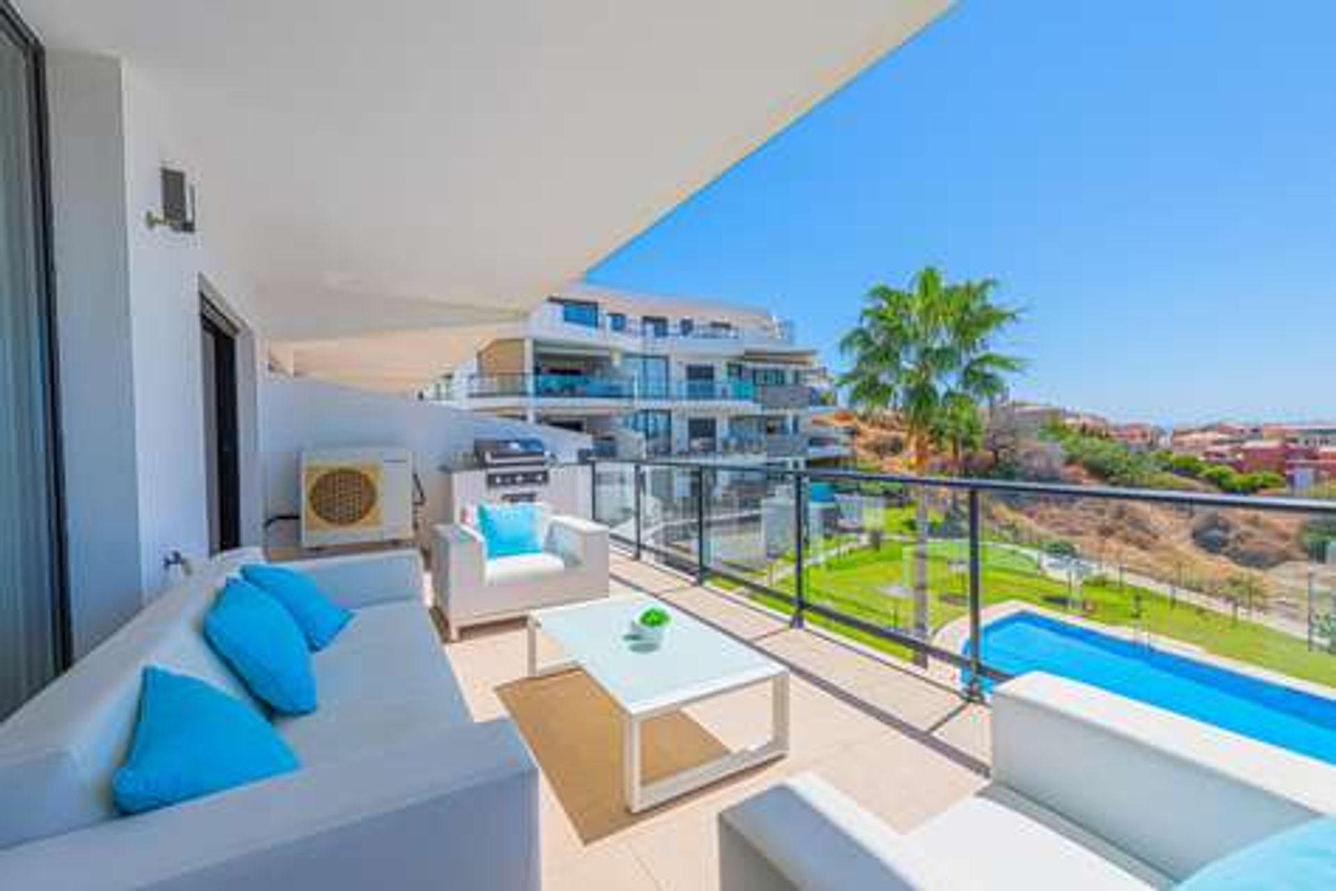 Condominium dans Mijas, Andalousie 12047010