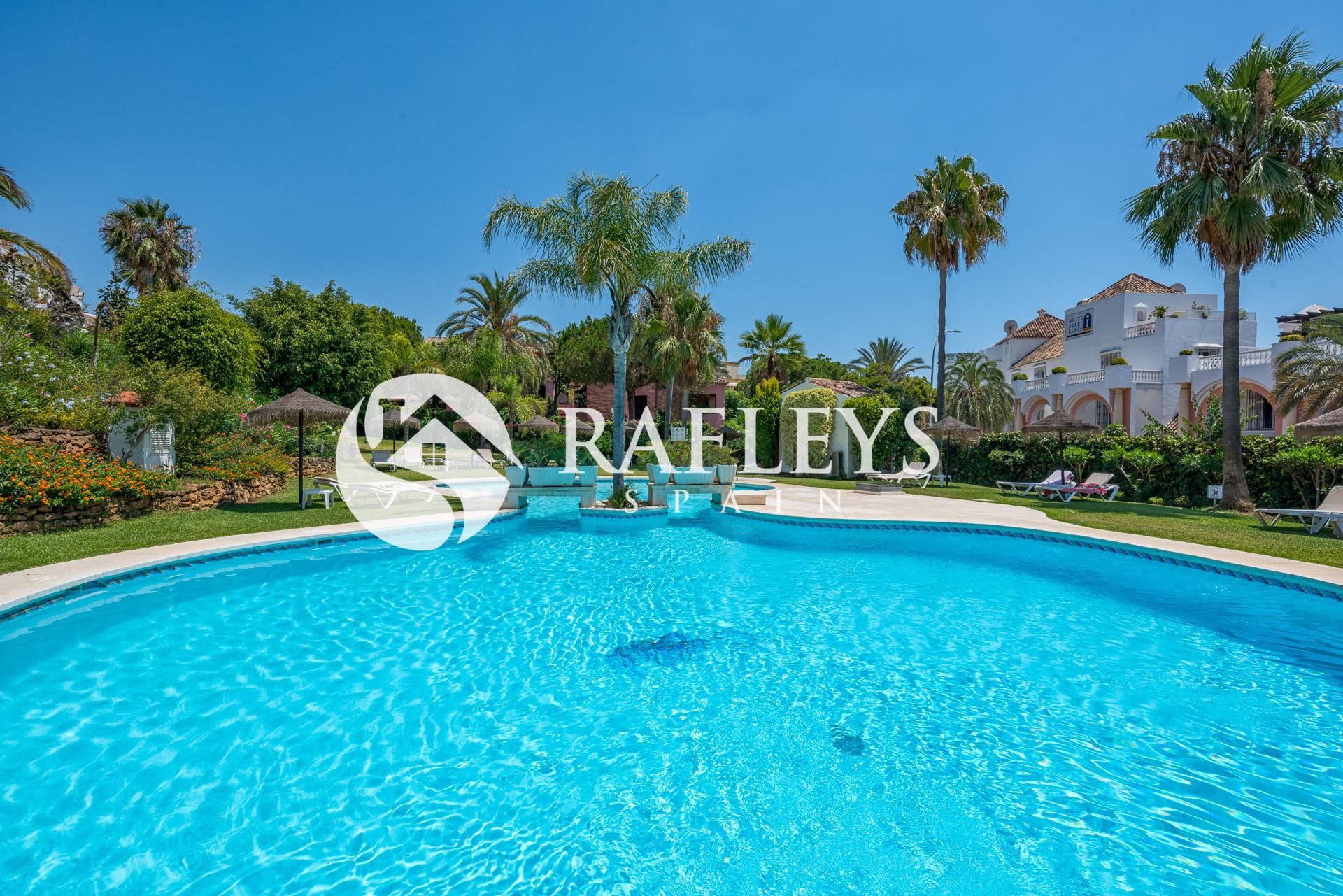 Condominio nel Marbella, Andalusia 12047036