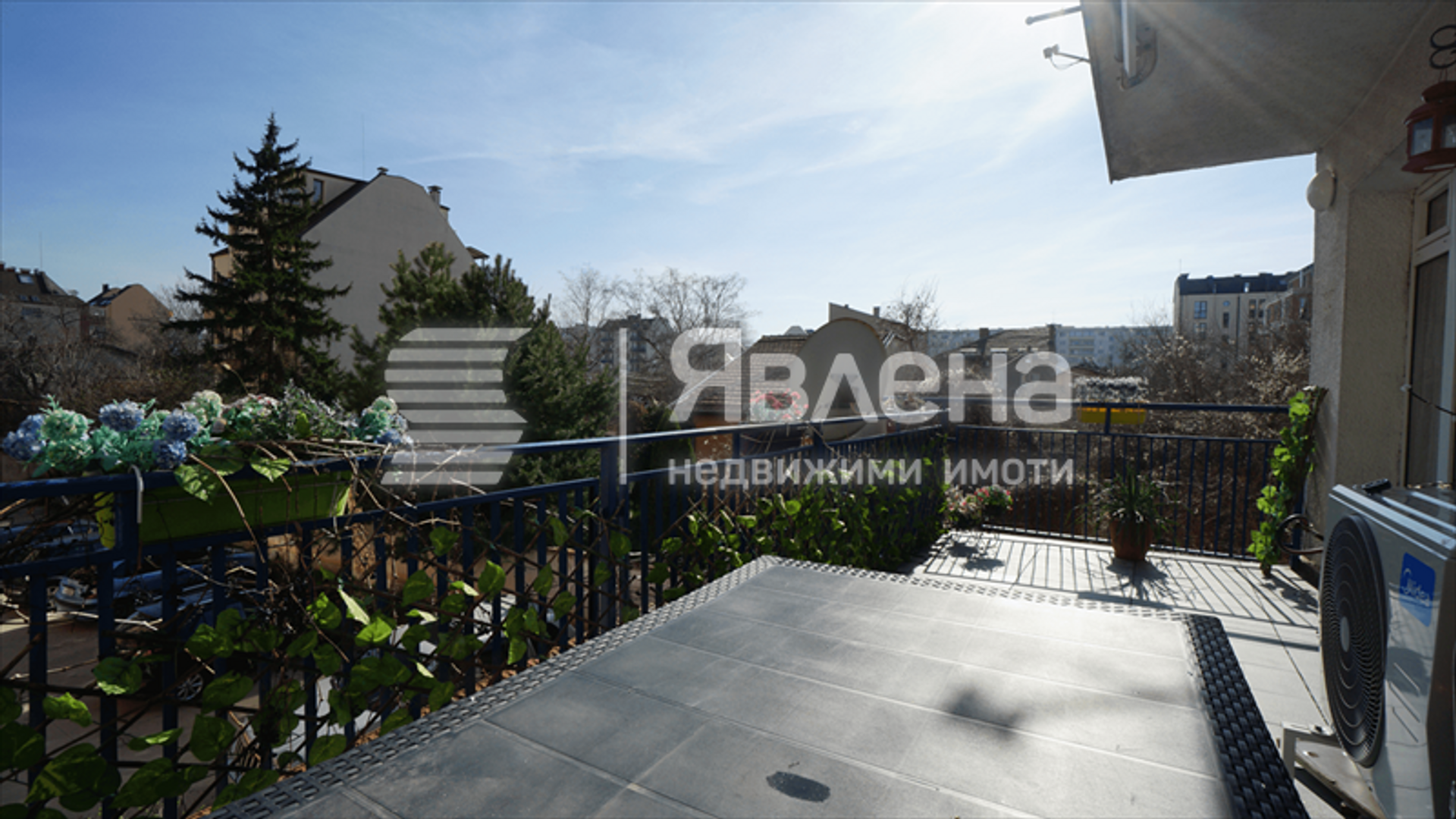 Condominium dans Sofia, 2 ulitsa "Nadezhda" 12048005