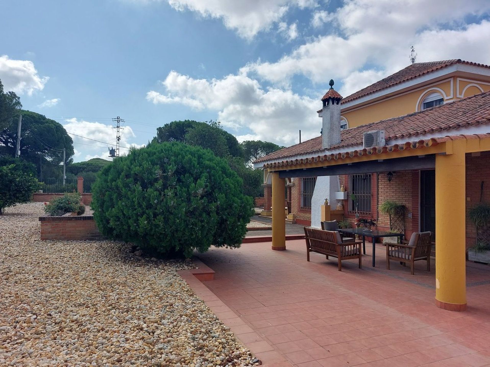 House in Lucena del Puerto, Andalusia 12048465