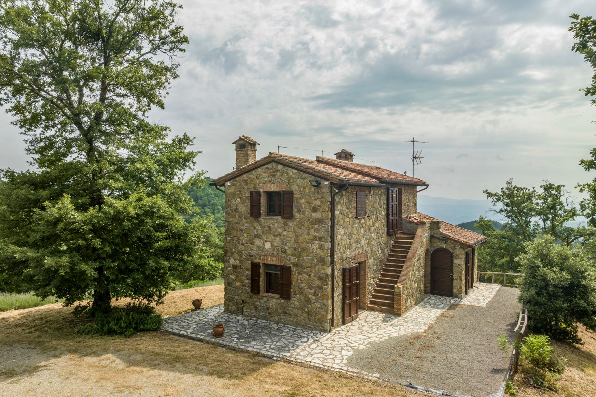 Rumah di Cetona, Tuscany 12050393