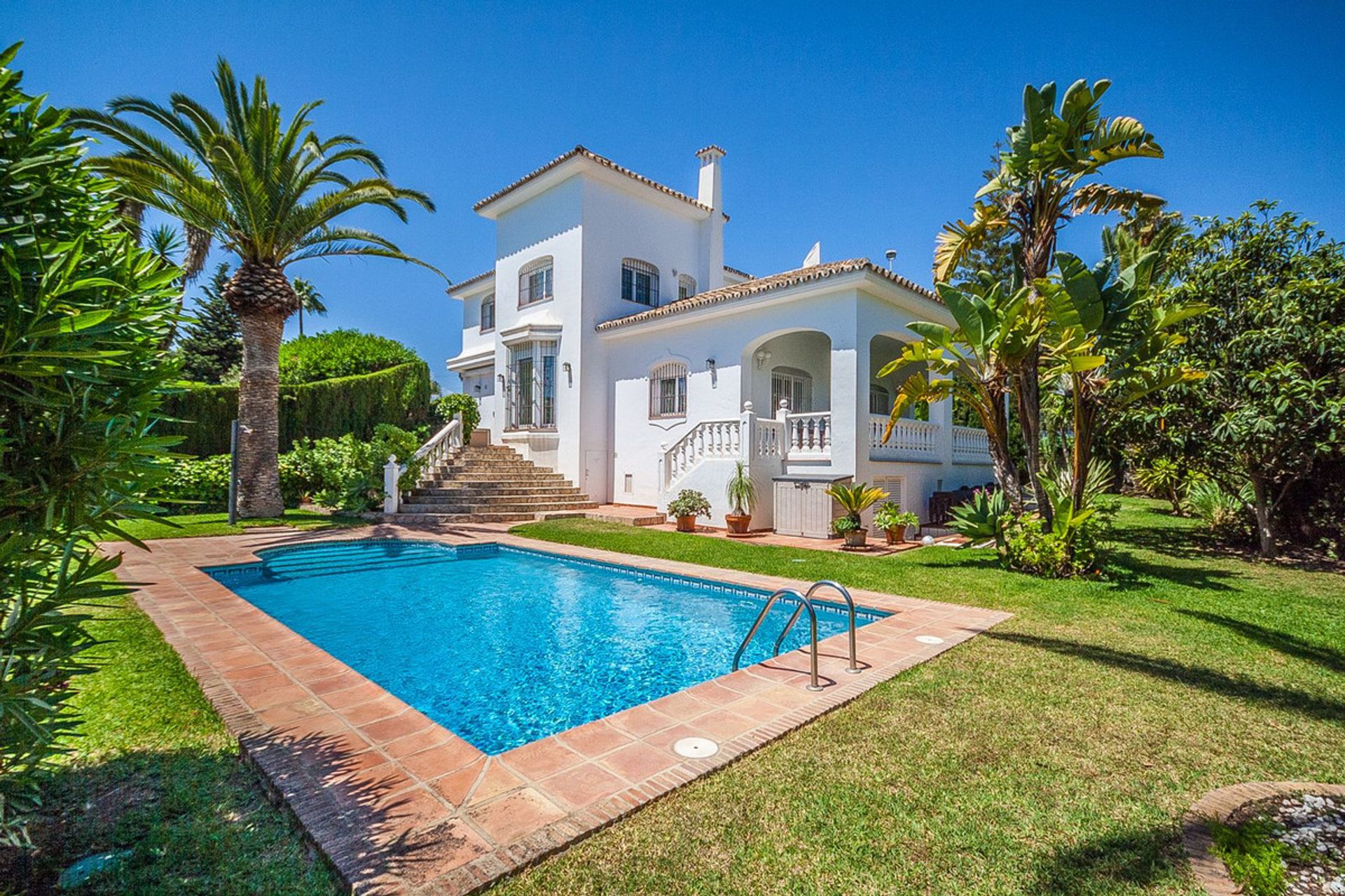 House in Marbella, Andalucía 12050971