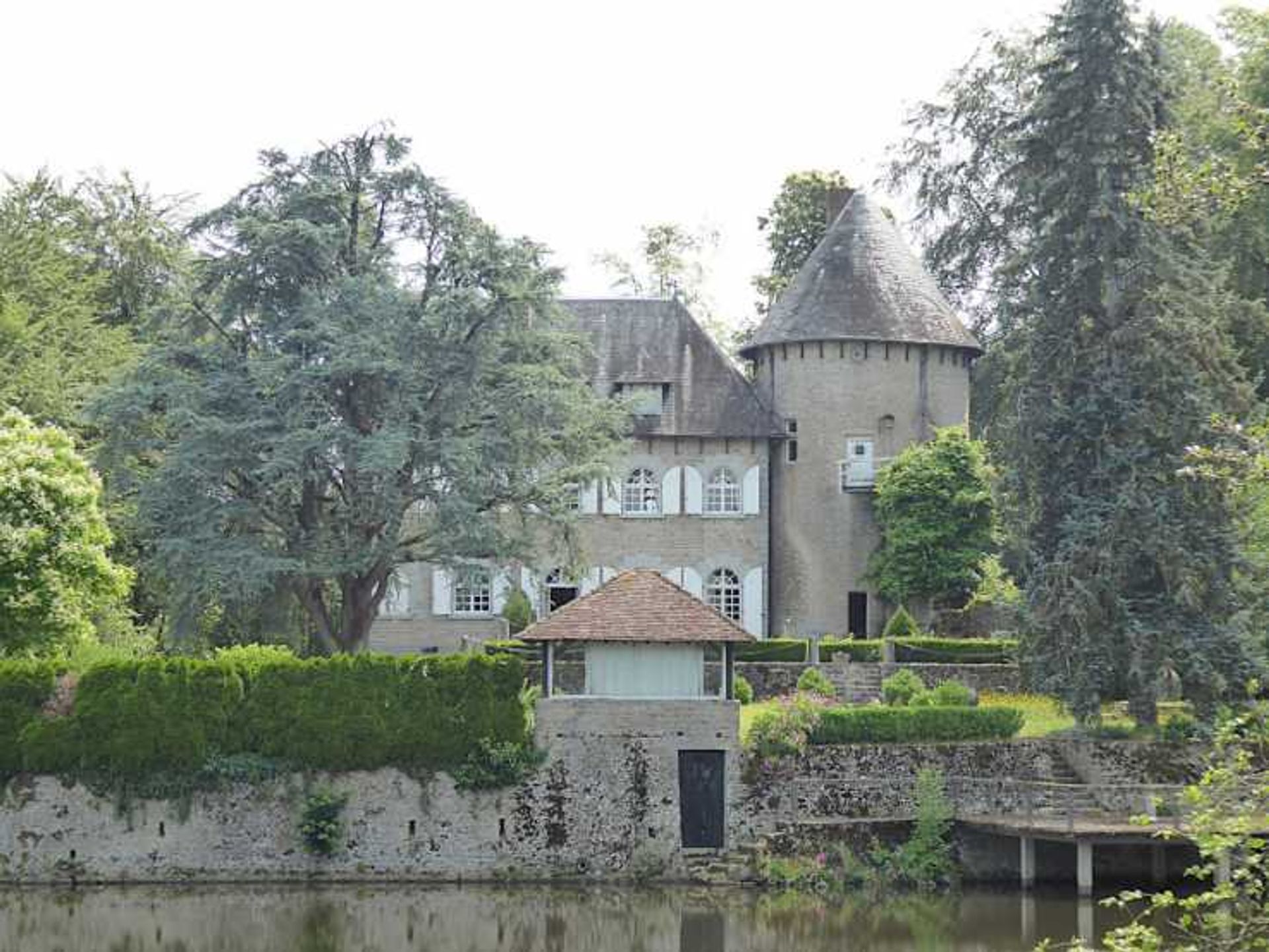 Andere in Méasnes, Nouvelle-Aquitaine 12051327