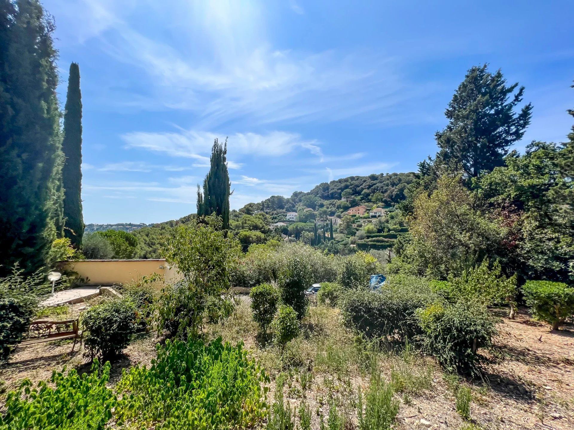 casa no Vallauris, Alpes-Maritimes 12051847