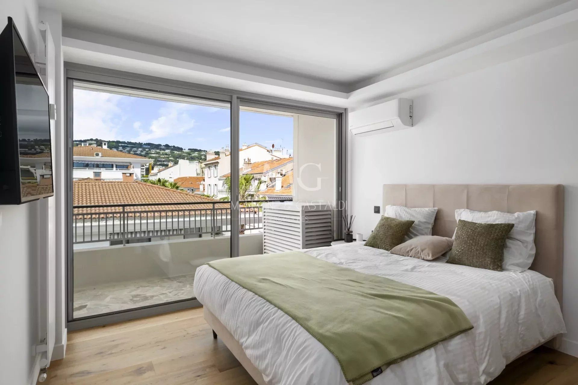 Condominio en Cannes, Alpes-Maritimes 12051859