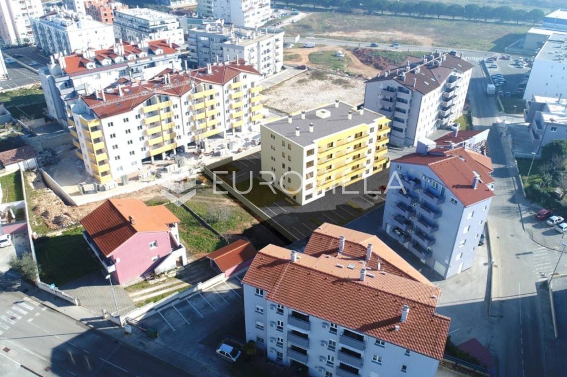 Condominium in Pula, Istarska županija 12053769