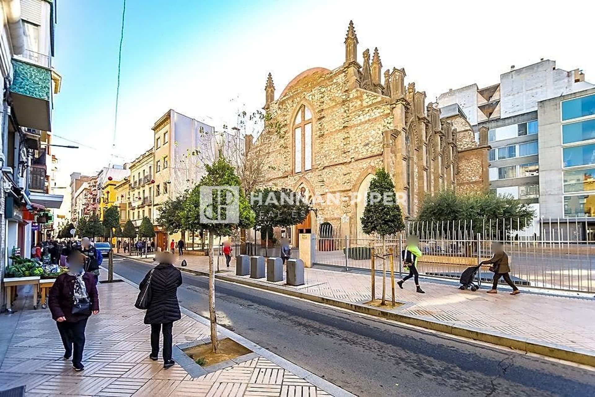 Pengecer di Reus, Catalonia 12053852