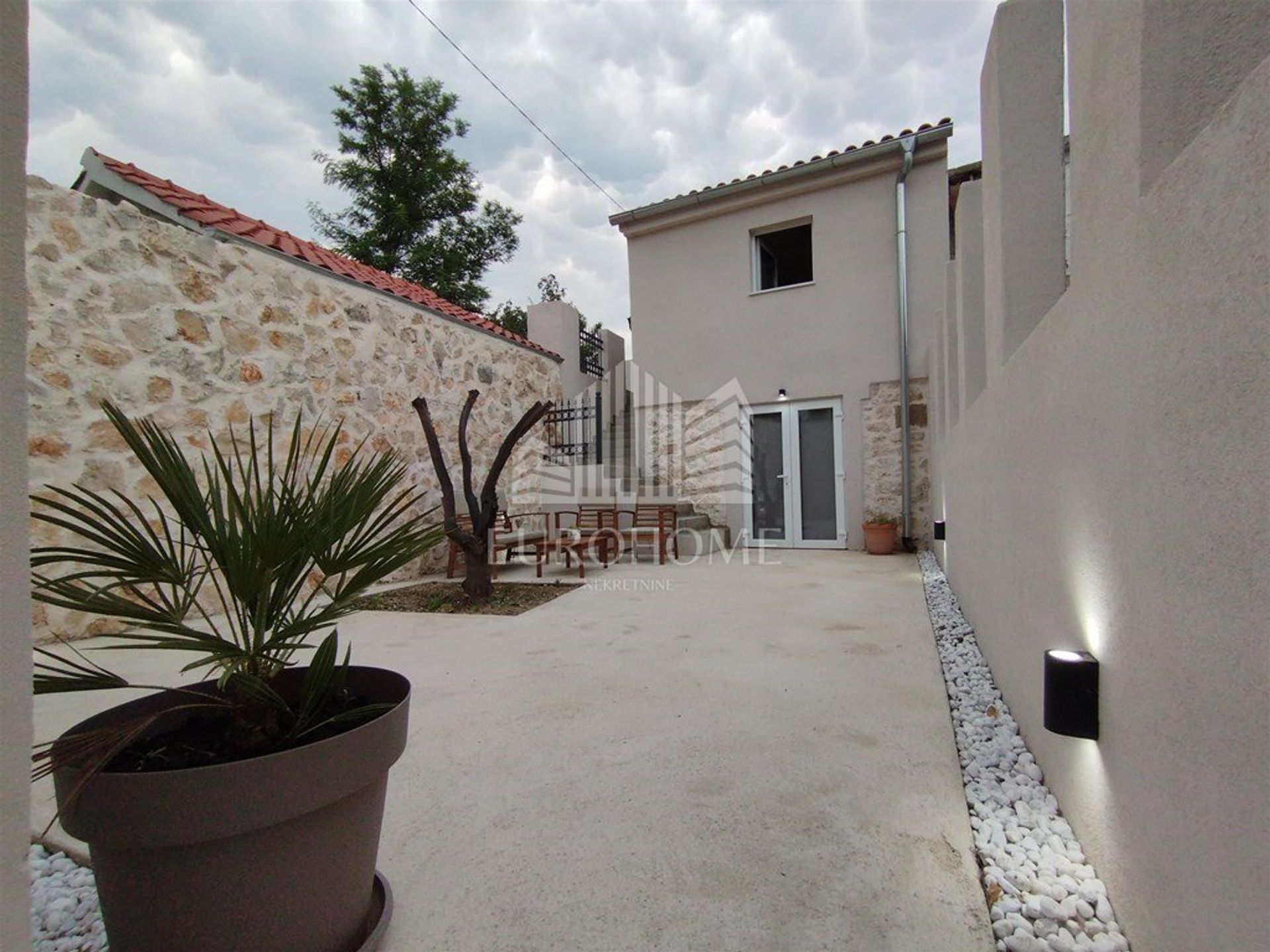 House in Privlaka, Zadar County 12054084