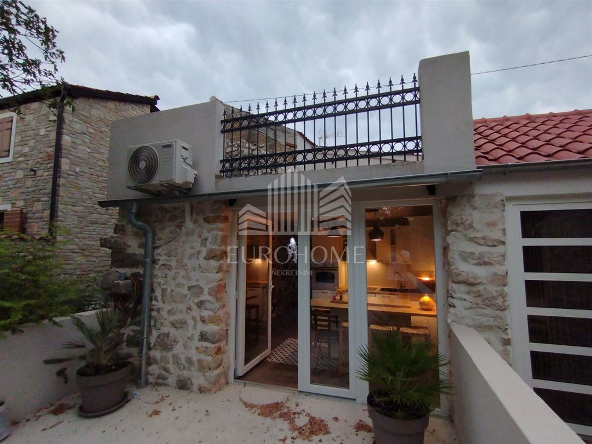 House in Privlaka, Zadar County 12054084