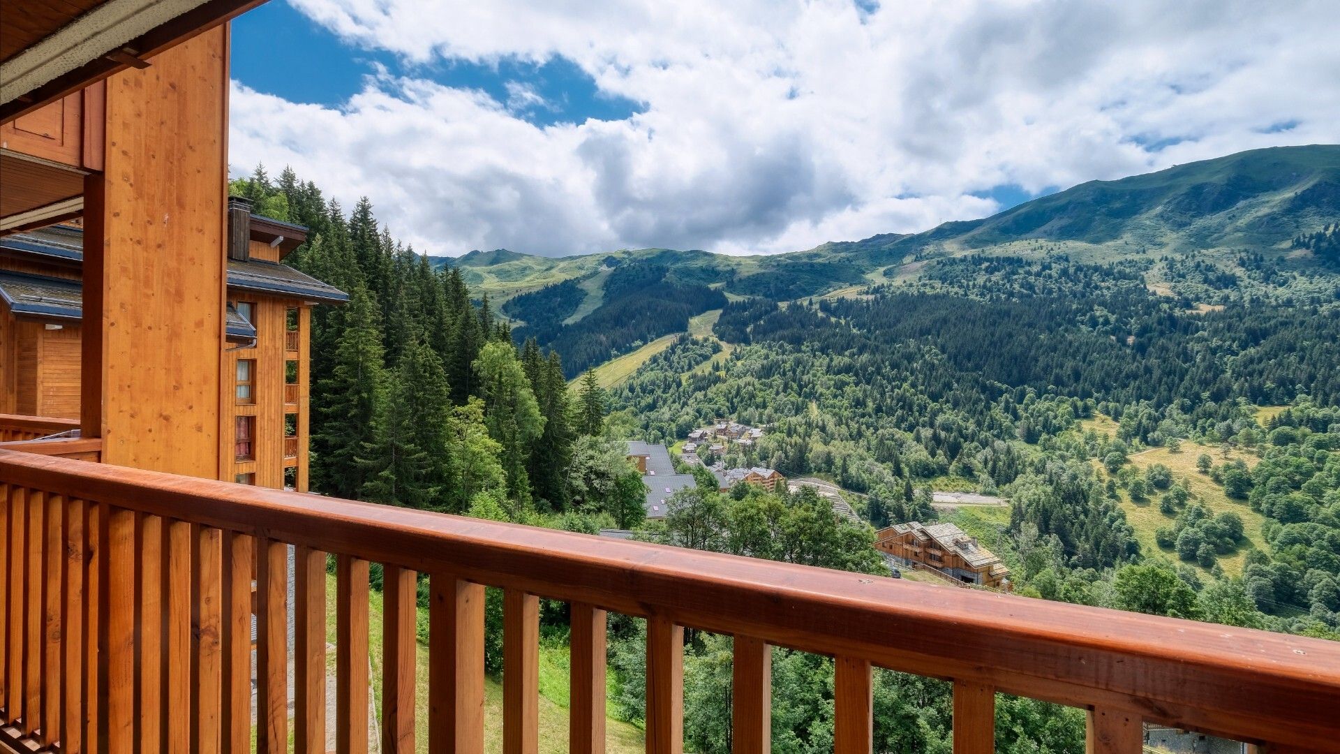 Condominium dans Les Allues, Auvergne-Rhône-Alpes 12057074