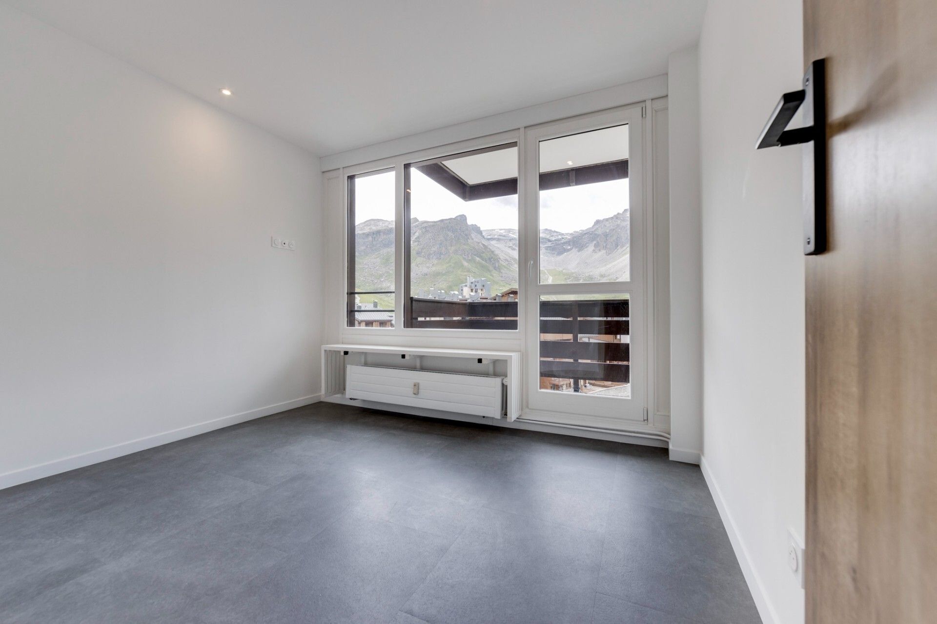 Condominium in Val-d'Isère, Auvergne-Rhône-Alpes 12057087