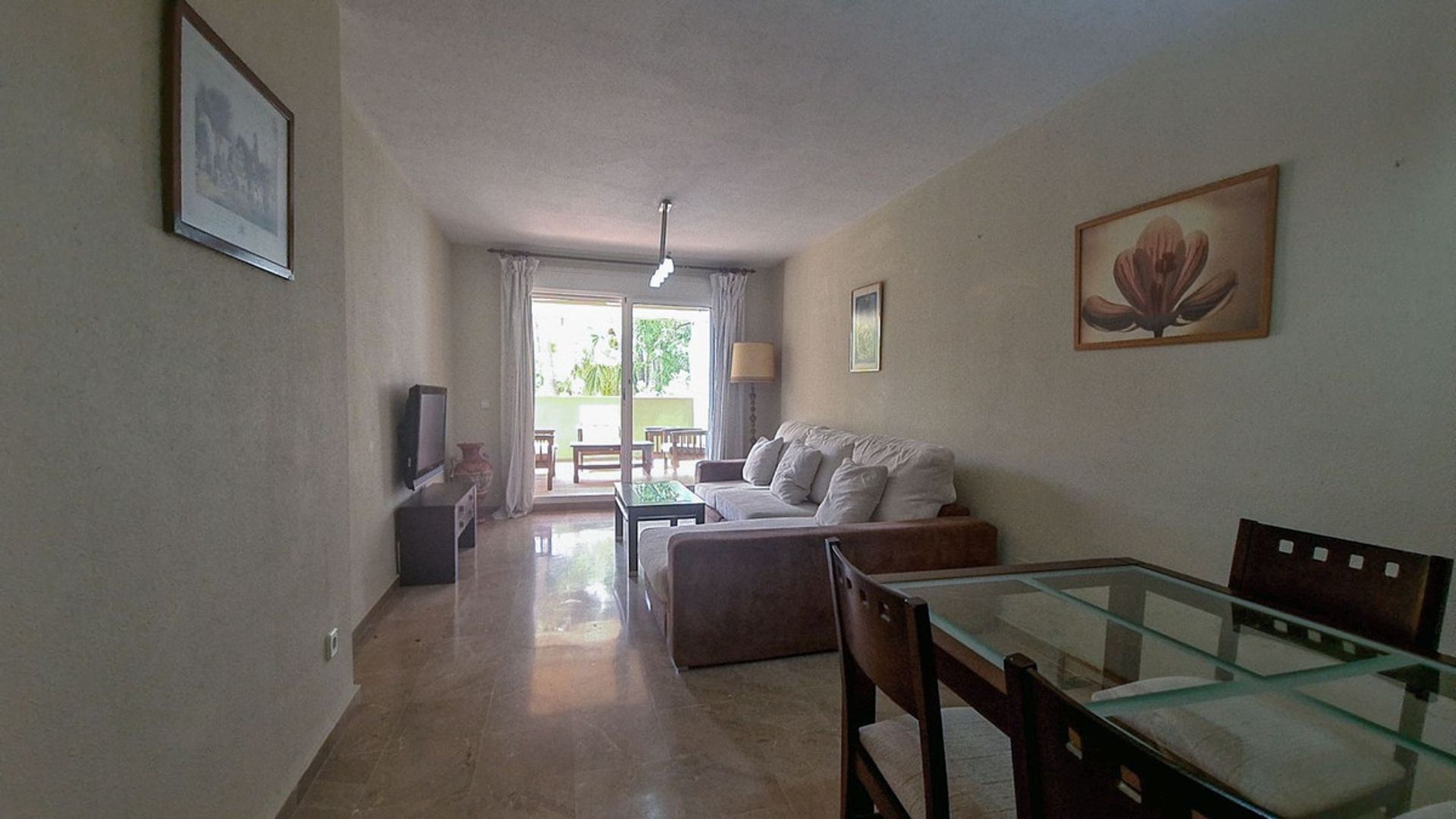 Condominium in Casares, Andalusia 12057452