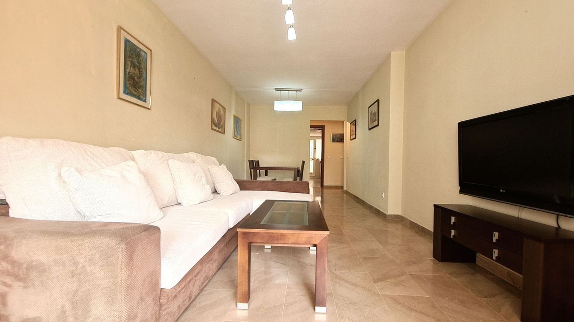 Condominium in Casares, Andalusia 12057452