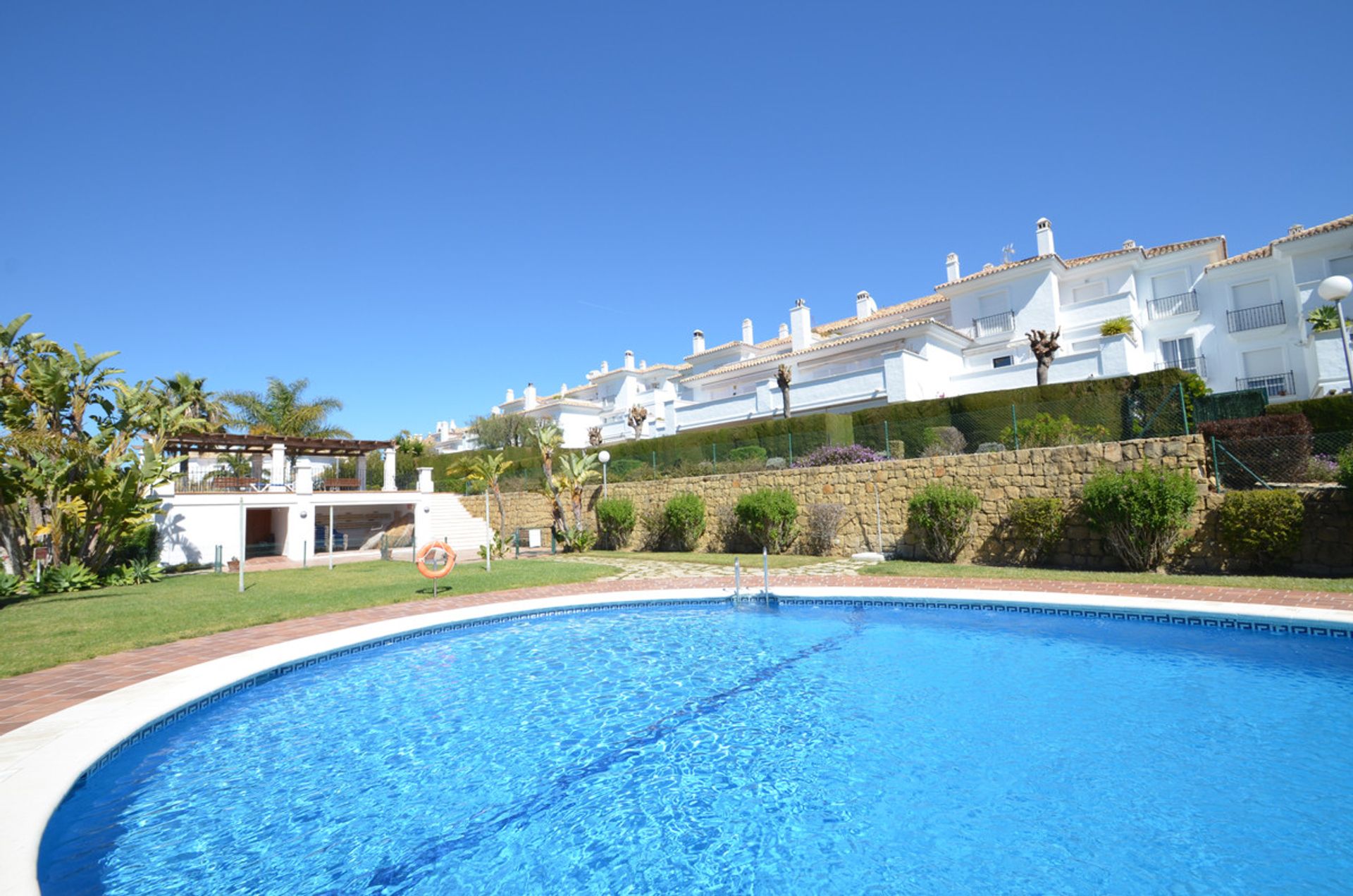 Kondominium dalam Casares, Andalusia 12057482