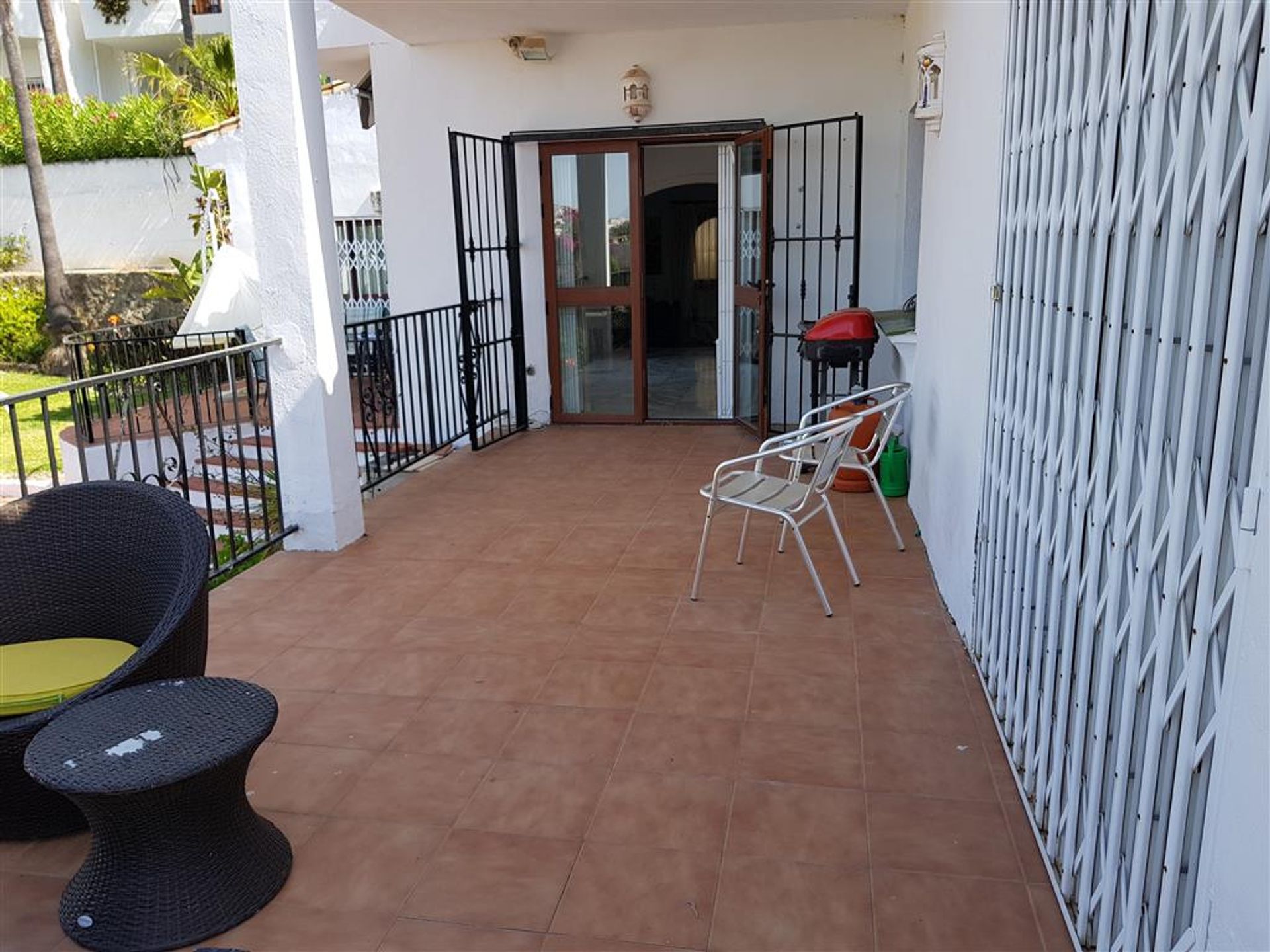 Huis in Puerto de la Duquesa, Andalusia 12057483