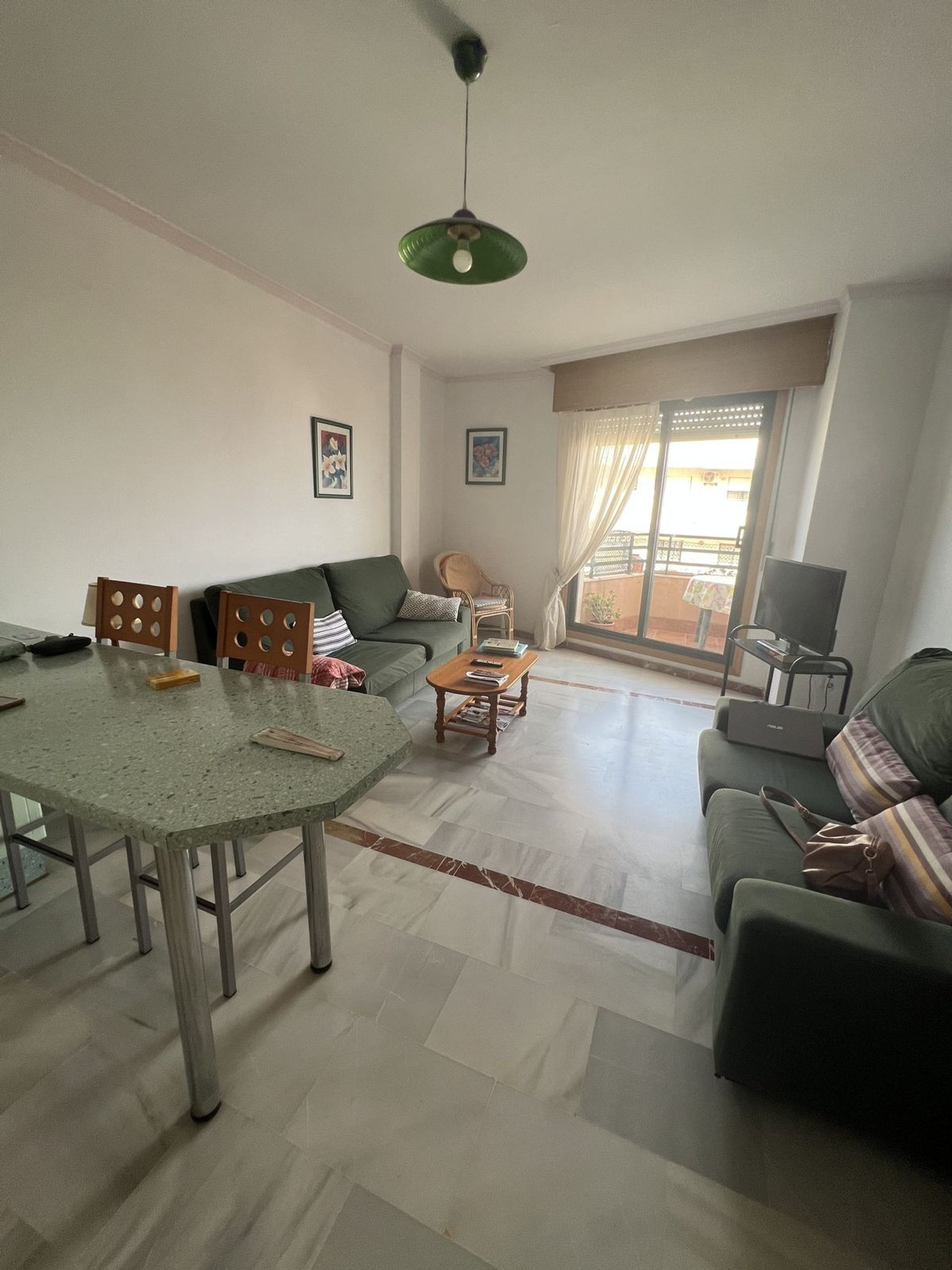 Condominium dans San Luis de Sabinillas, Andalusia 12057536