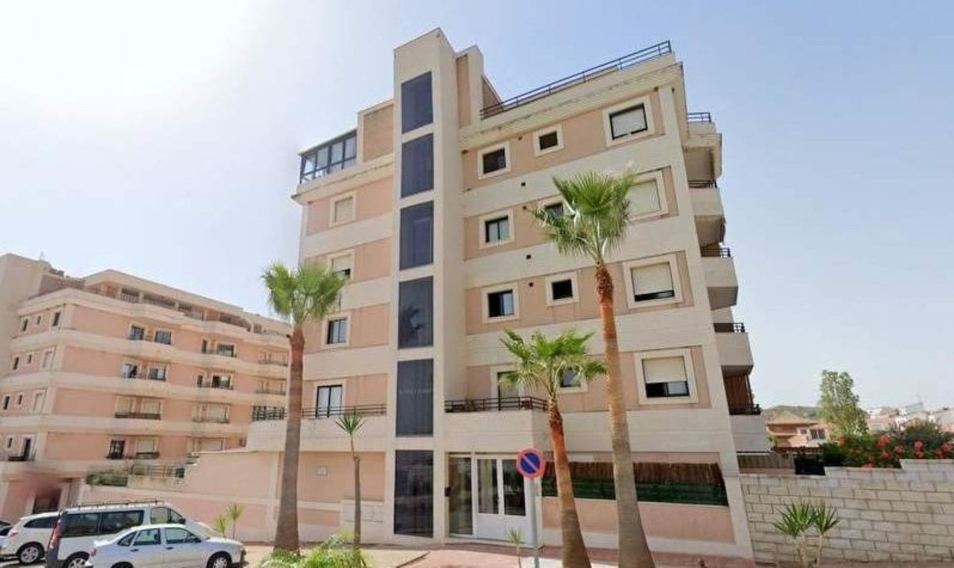 Condominium dans San Luis de Sabinillas, Andalusia 12057536