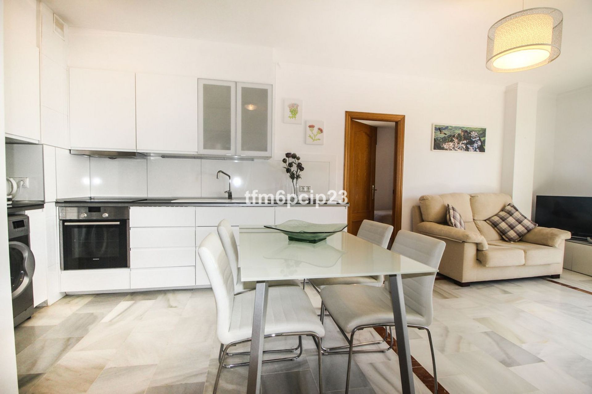 Condominio en San Luis de Sabinillas, Andalusia 12057693