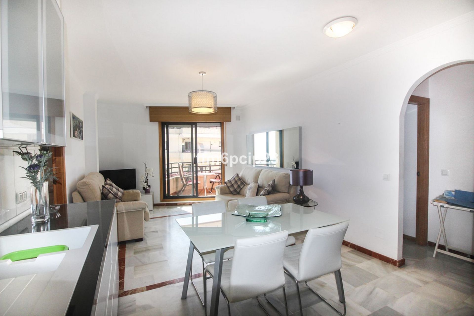 Condominio en San Luis de Sabinillas, Andalusia 12057693