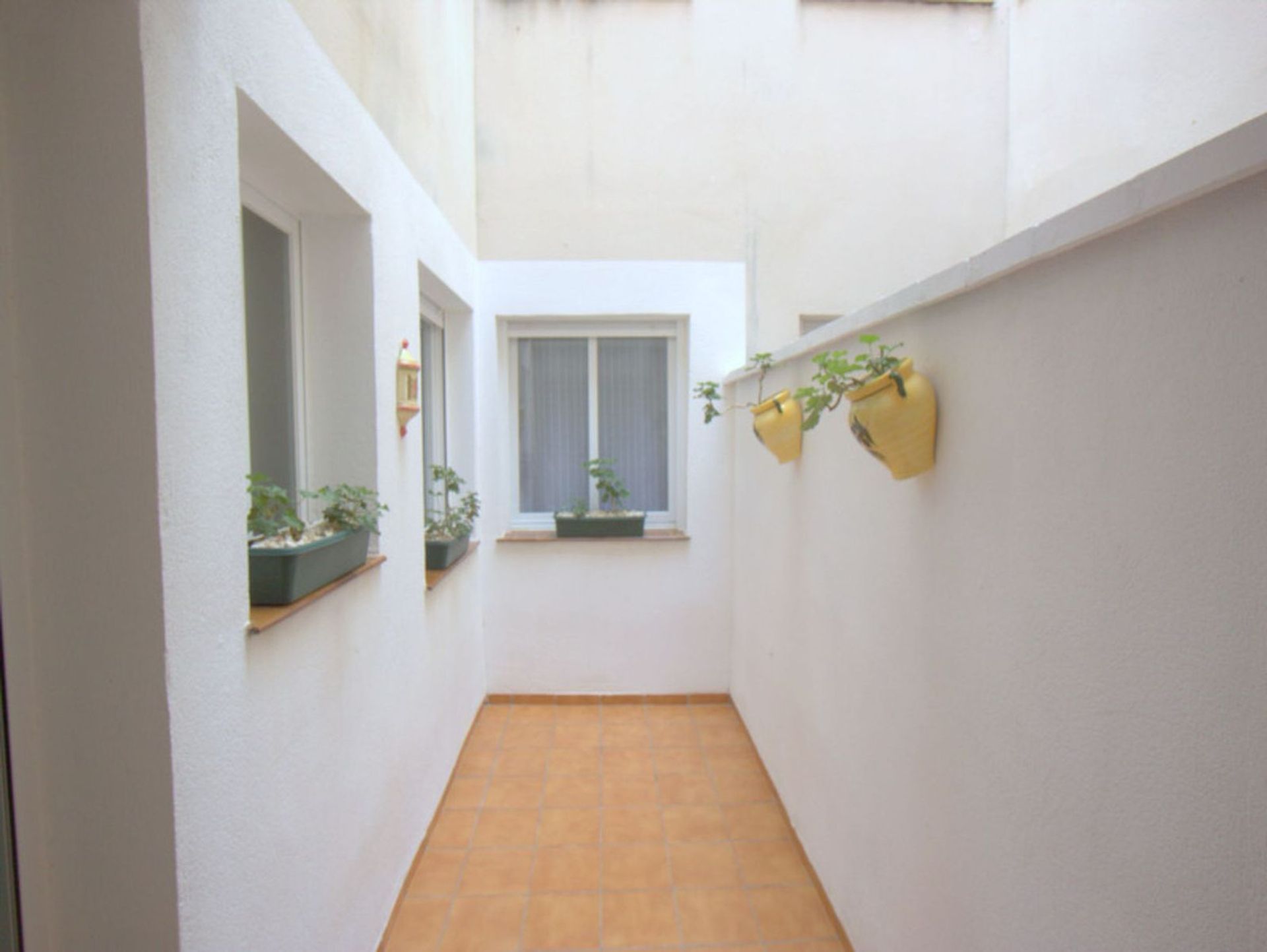 Condominium in Casares, Andalusia 12057698