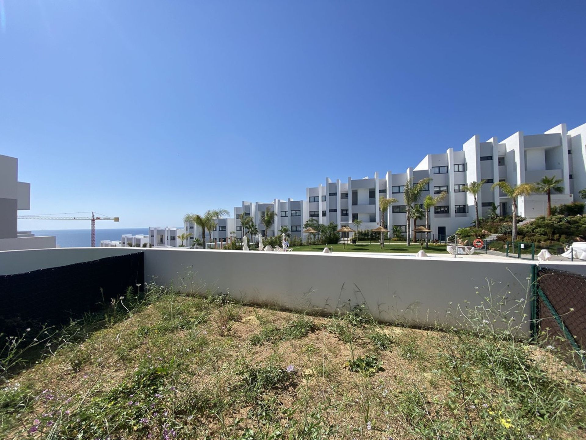 Condominium in Puerto de la Duquesa, Andalusia 12057700