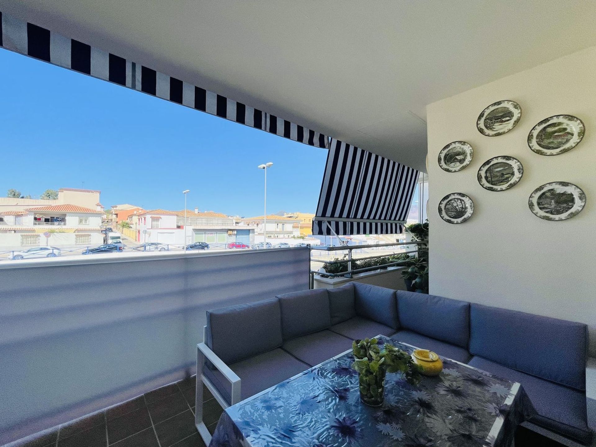 Condominium in San Luis de Sabinillas, Andalusia 12057748